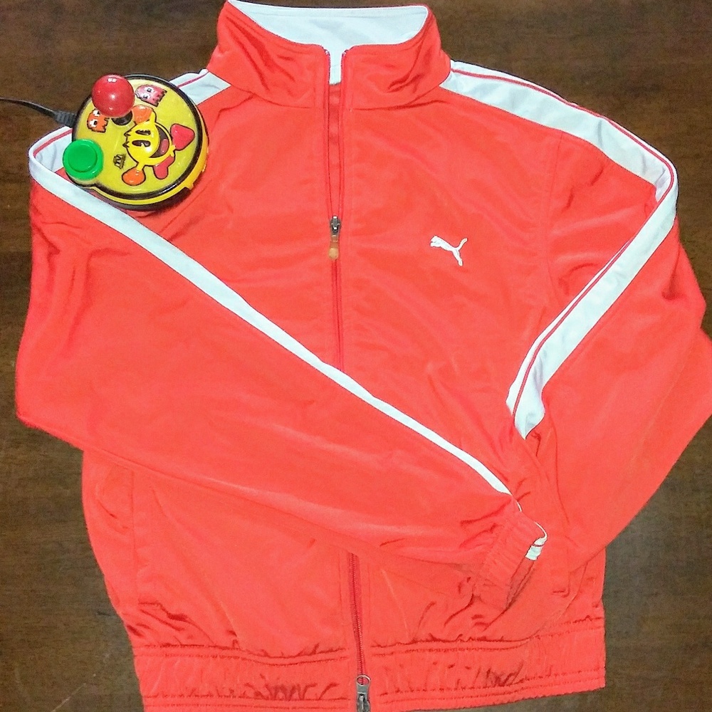 PUMA SWEATER/JACKET FOR BOYS size small